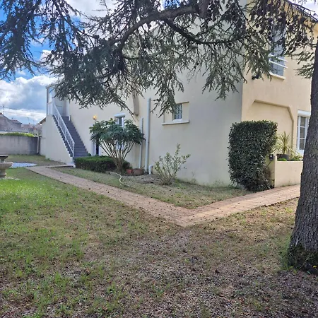 La Thibaudiere - Maison Familiale בית נופש *