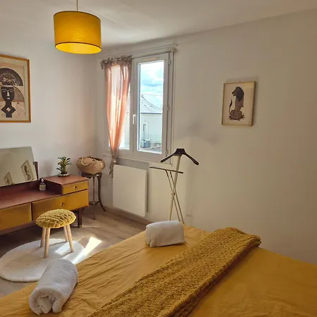 La Thibaudiere - Maison Familiale מונטרוי-בלה