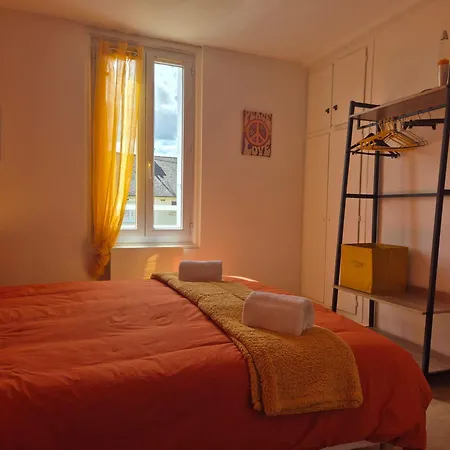 Nyaraló La Thibaudiere - Maison Familiale Montreuil-Bellay