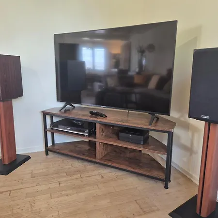 La Thibaudiere - Maison Familiale Nyaraló Montreuil-Bellay