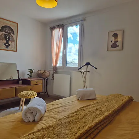 Nyaraló La Thibaudiere - Maison Familiale Montreuil-Bellay